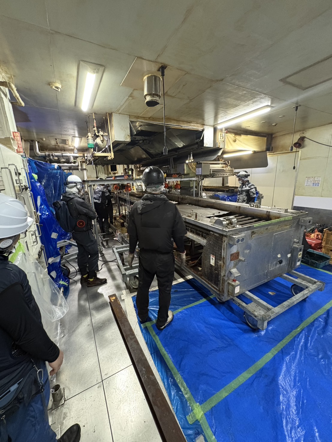 屋内機械設備作業